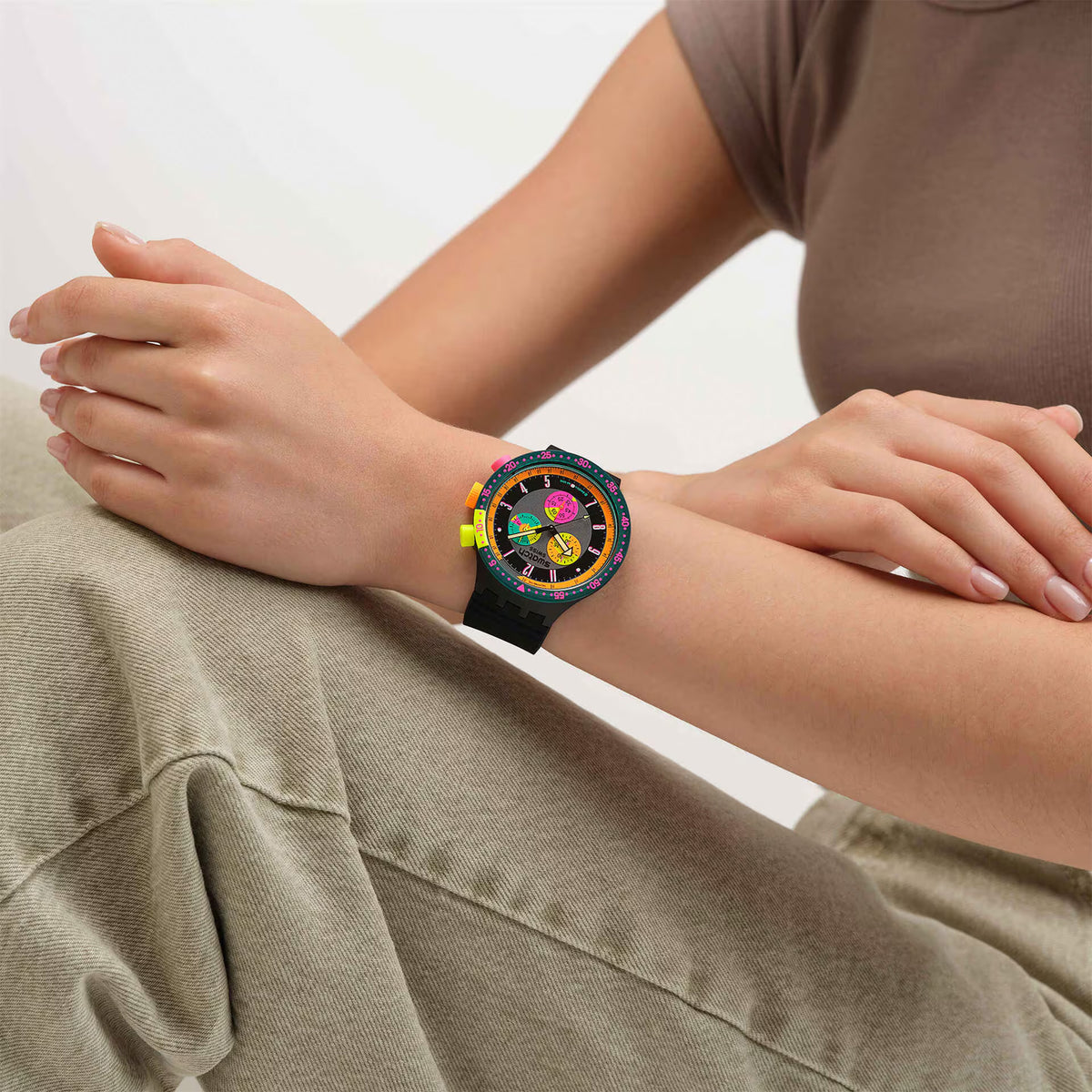 Reloj Swatch NEON Seppia Chronograph Unisex