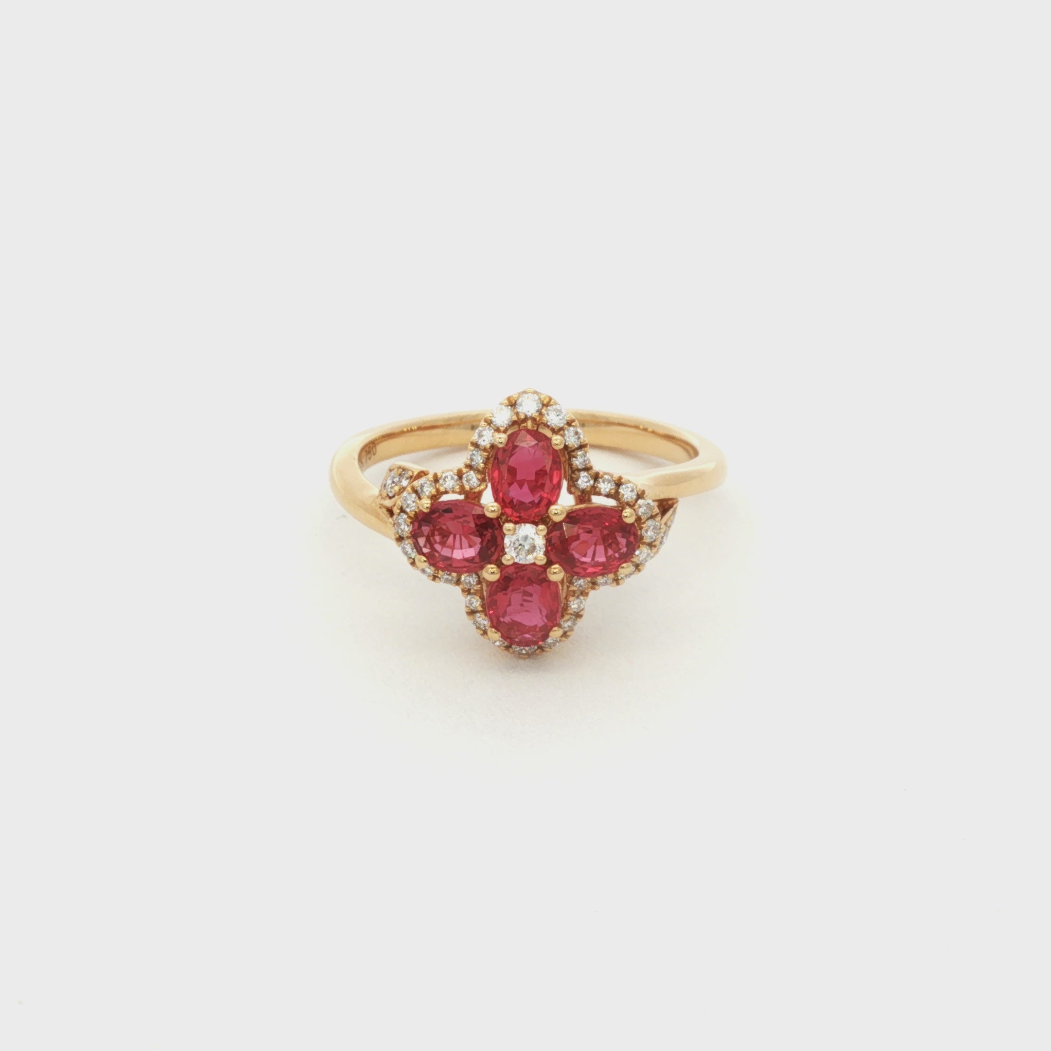 ANILLO FLOR CON RUBÍ Y DIAMANTES
