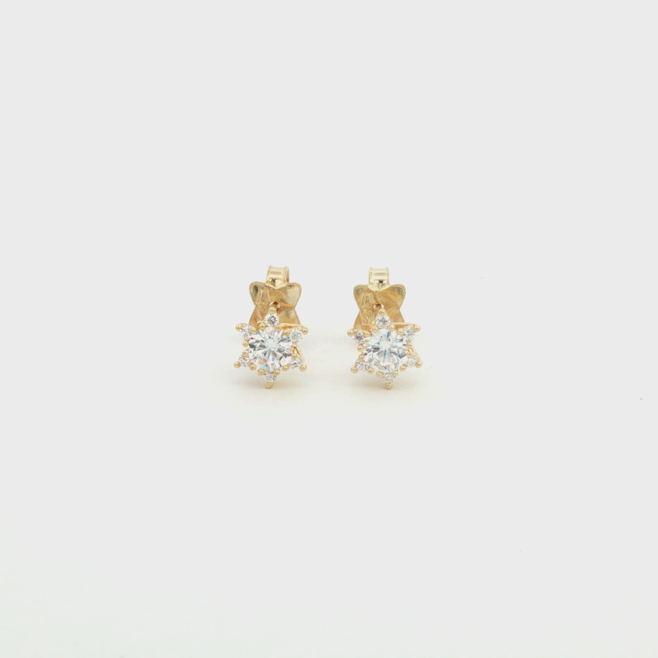 ARETES ESTRELLA ZIRCONES