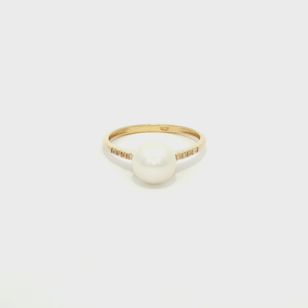 ANILLO CON PERLA Y DIAMANTES