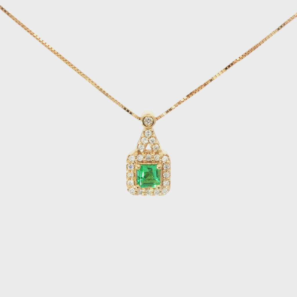 DIJE CUADRO ESMERALDA Y DIAMANTES