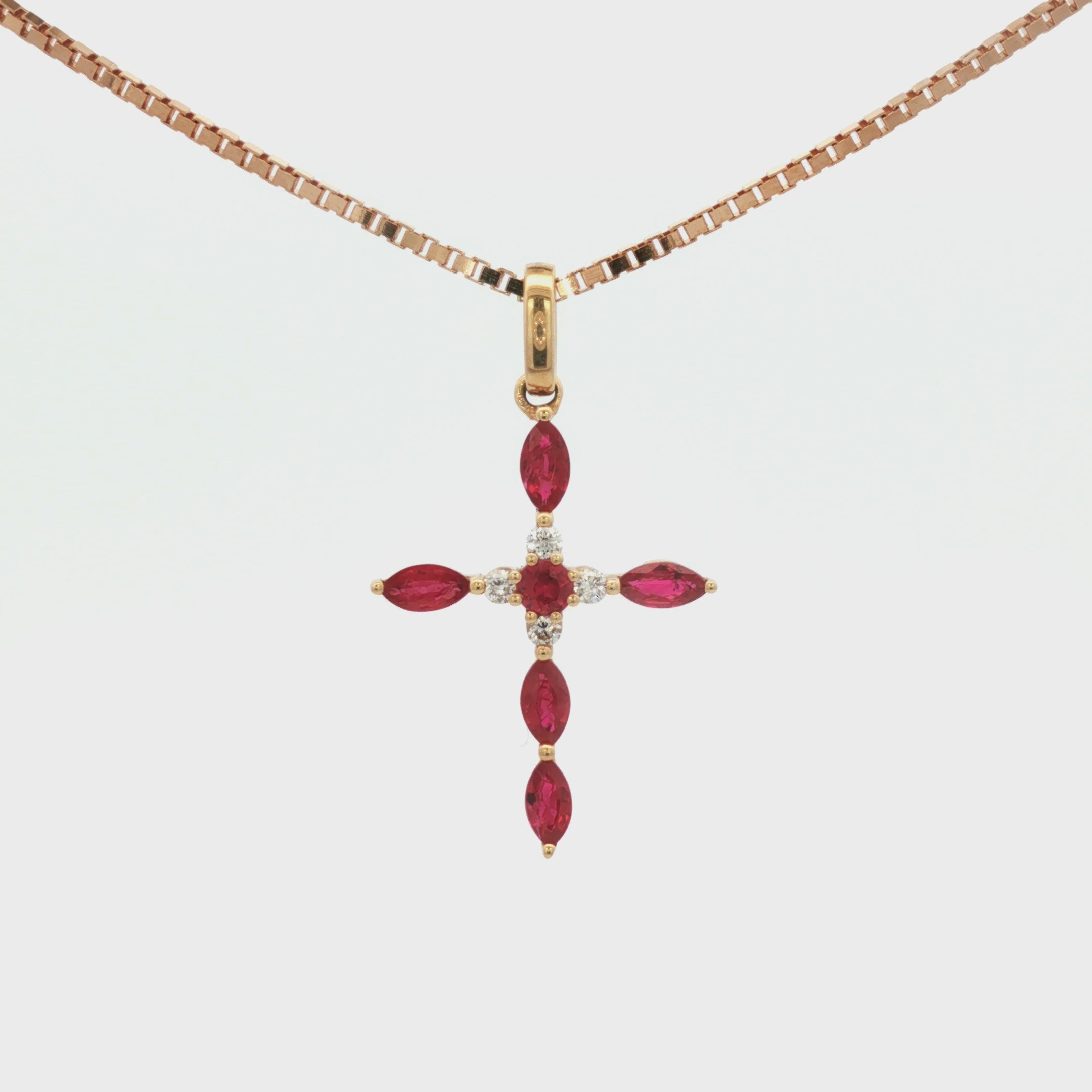 DIJE CRUZ RUBÍ Y DIAMANTES FLOR