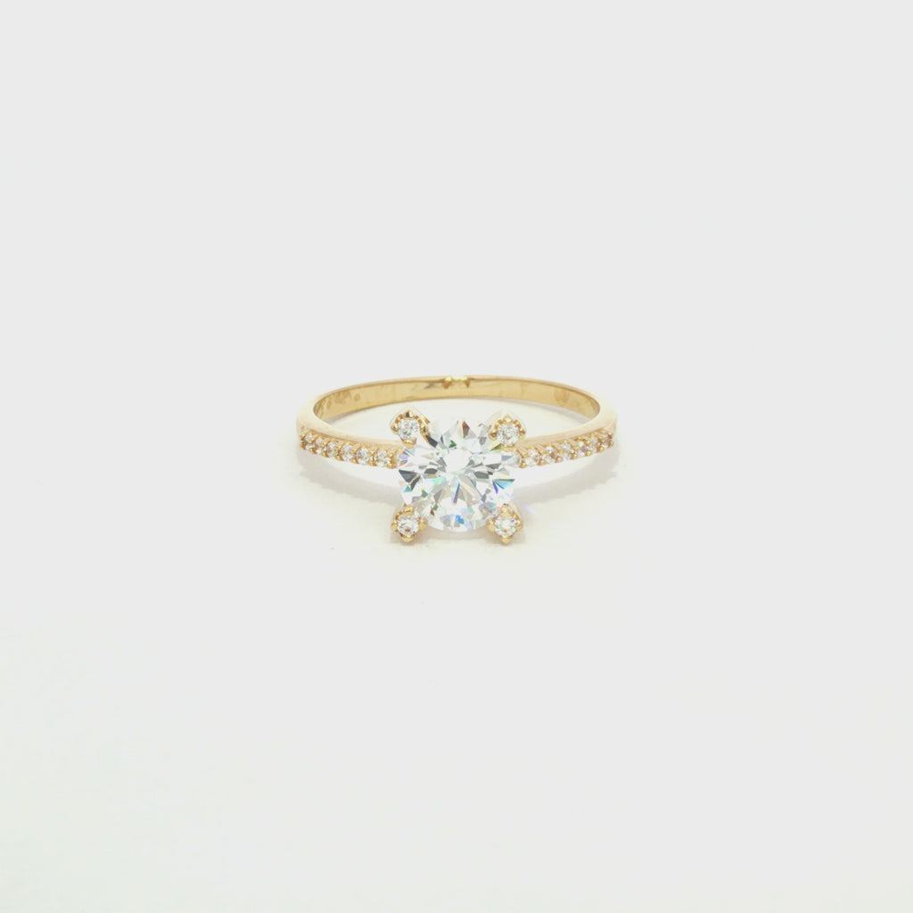 ANILLO CON ZIRCONES