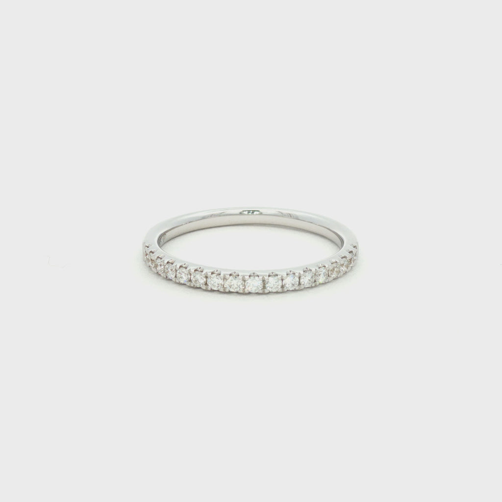 ARGOLLA CON DIAMANTES