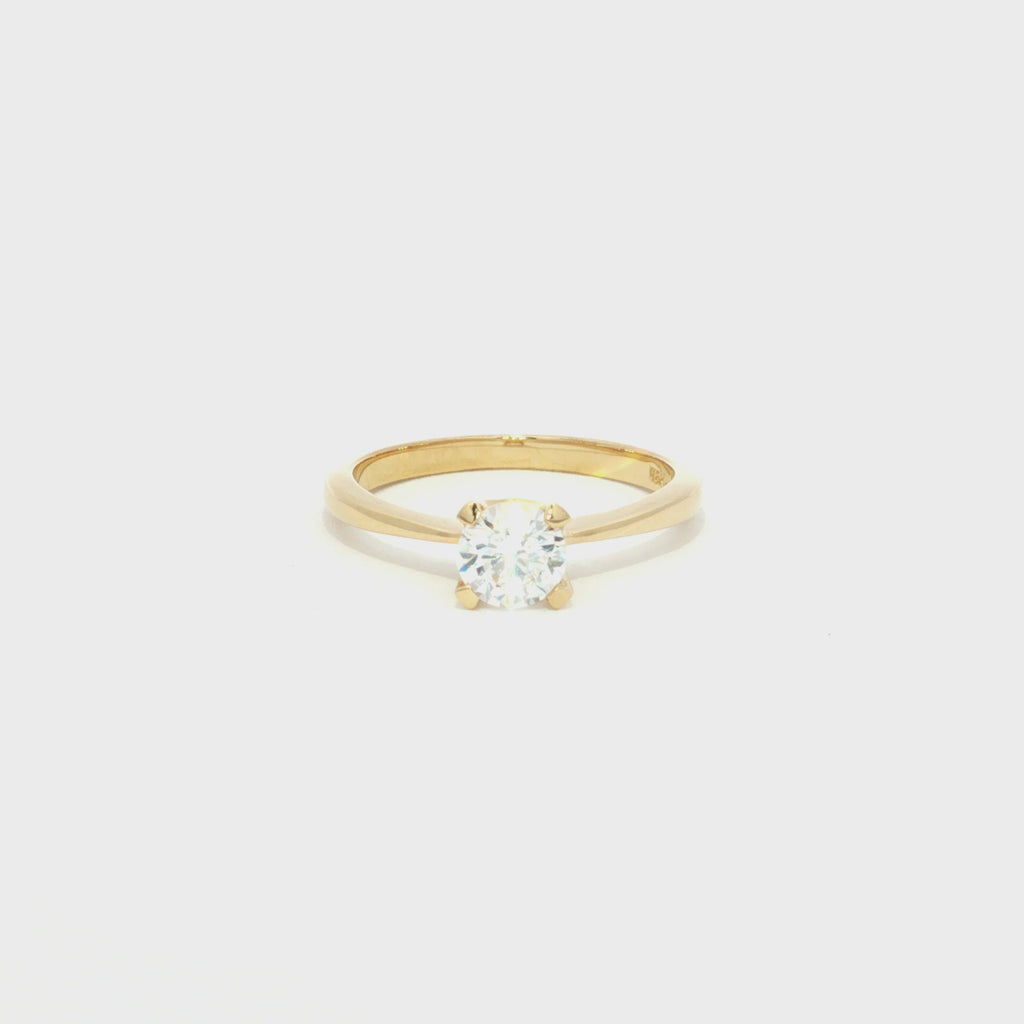 ANILLO SOLITARIO CON ZIRCÓN