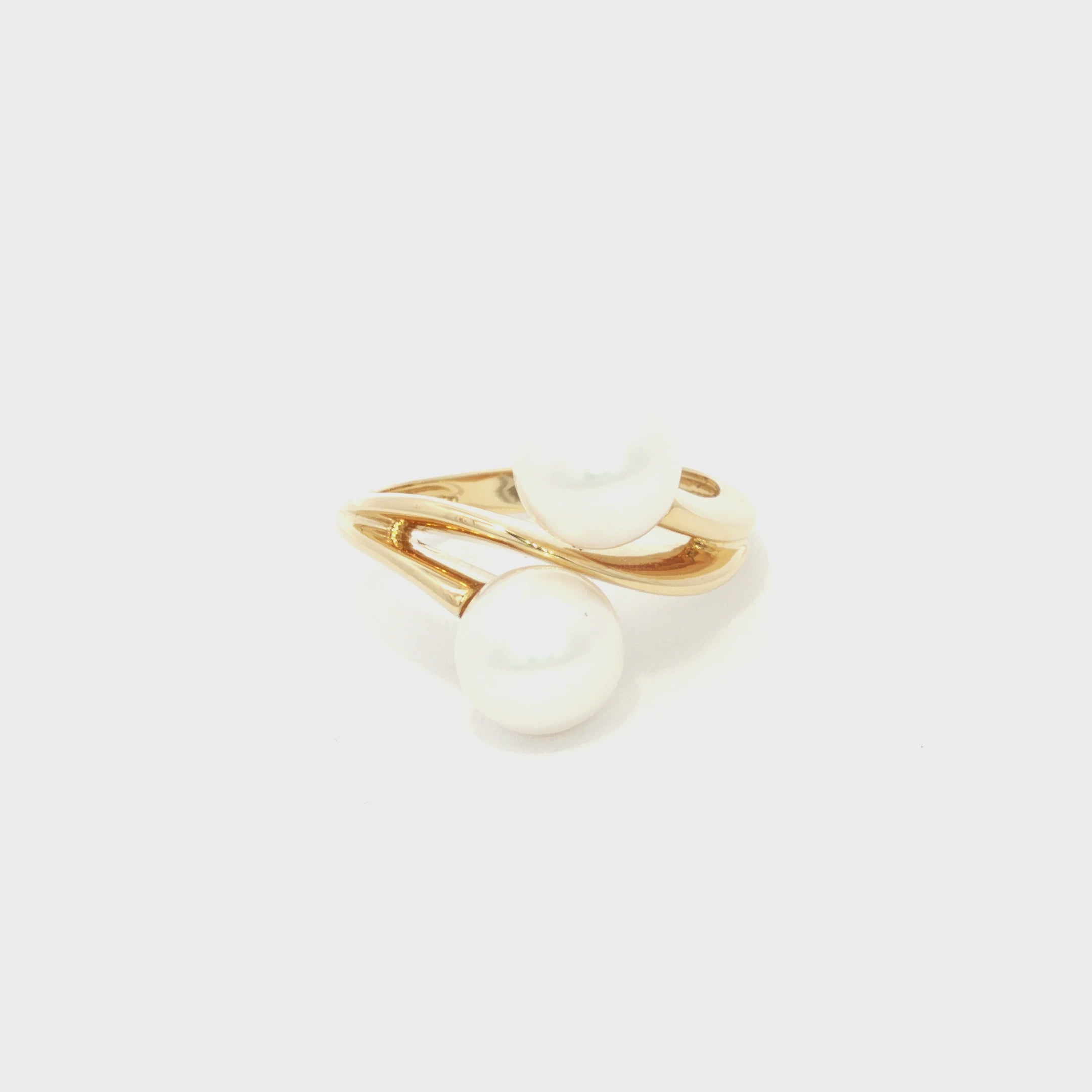 ANILLO CRUZADO CON PERLAS