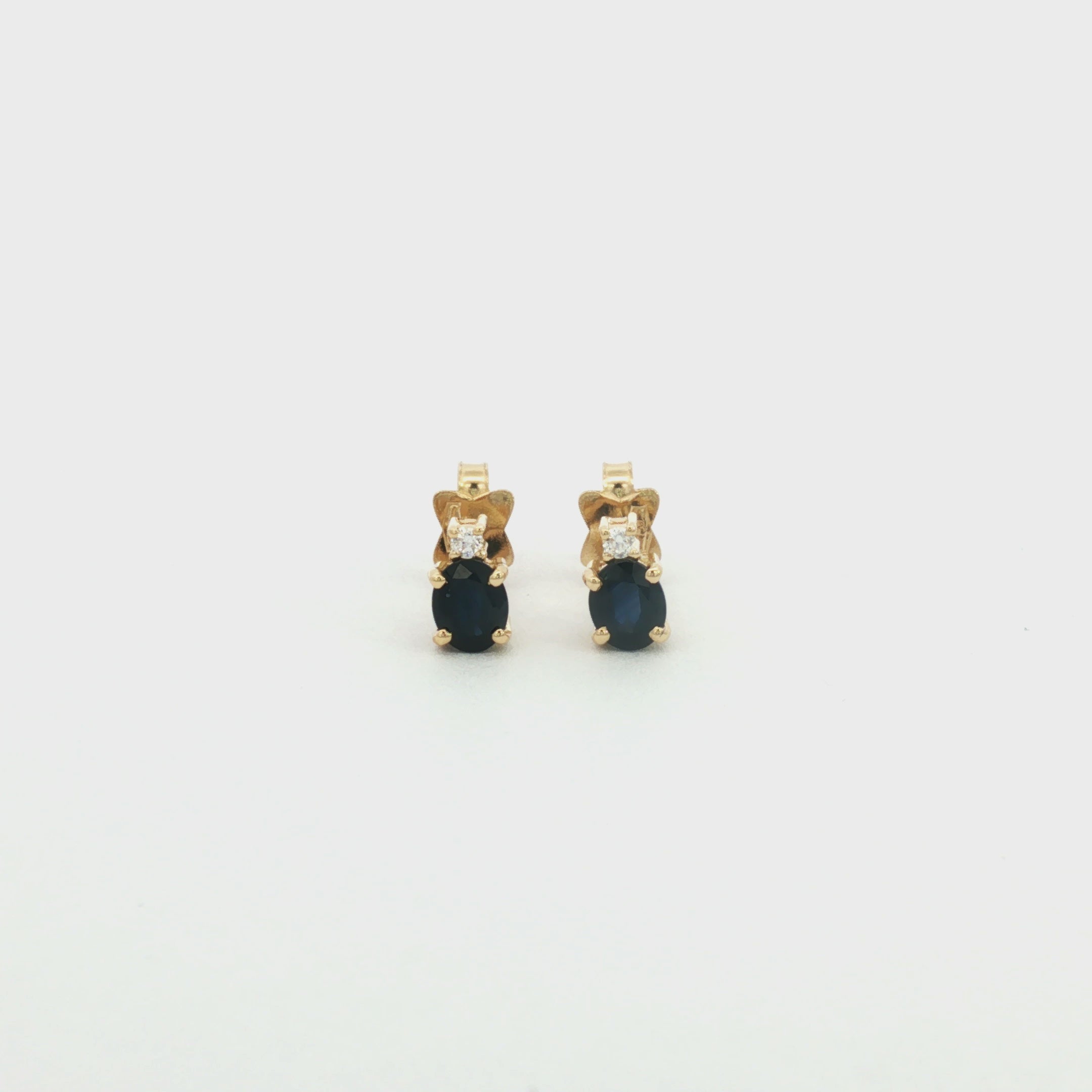 ARETES ZAFIRO Y DIAMANTES